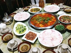 Miao Family Sour Soup Wuyu Palace (Langshan Branch)