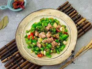 Xin Zhi Yi Ge Ge Cai