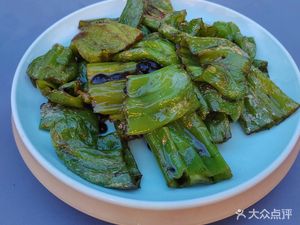 Qiaoguo Pig Feet Soup Steamed Flavor House (Huayu North City Park Store)