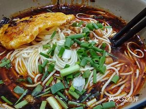 Longqiao Noodles (Longta Huayuan Branch)