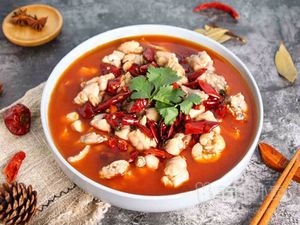 Heishan Valley Original Fish (Longtou Temple Head Store)