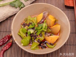 鲜鲜肥肠饭(巴南联发壹号店)