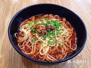 Erwa Noodle House (Minghua Longzhou Peninsula)