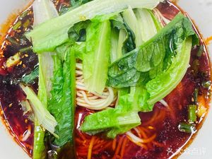 Waguan Beef Noodles (Jinyinwan Community 221 Courtyard Branch)