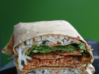 Miss Luo's Shop · Jianbing Guozi, Dumplings, Rice Balls
