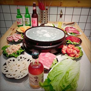 酒谊炭火烤肉(电子校立交桥店)