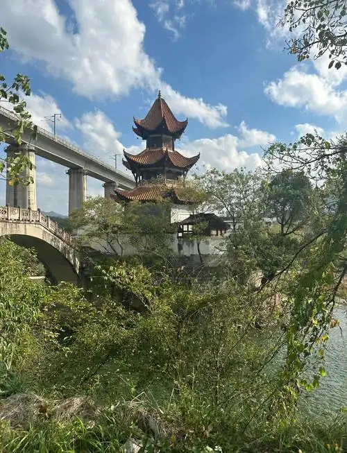 Wudong District Dongfeng Town