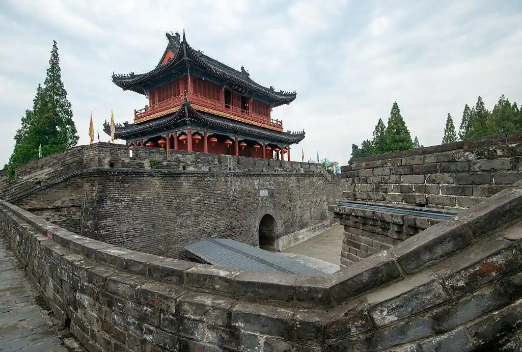 Li’an Ancient City Wall Site