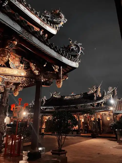 Dalongdong Baoan Temple