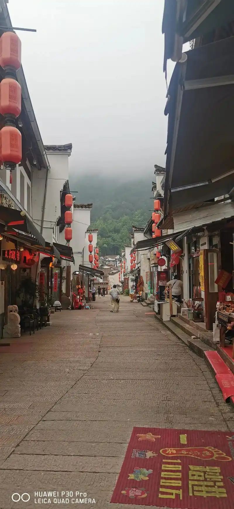 Jiuhua Shan Buddhist Culture Street