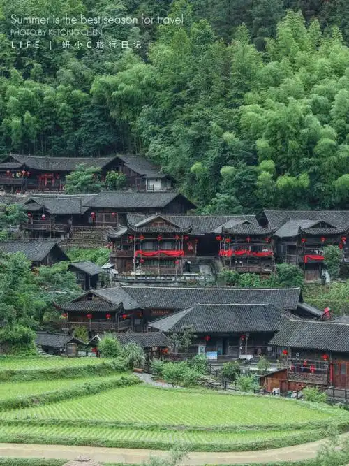 Tu Family Folk Village