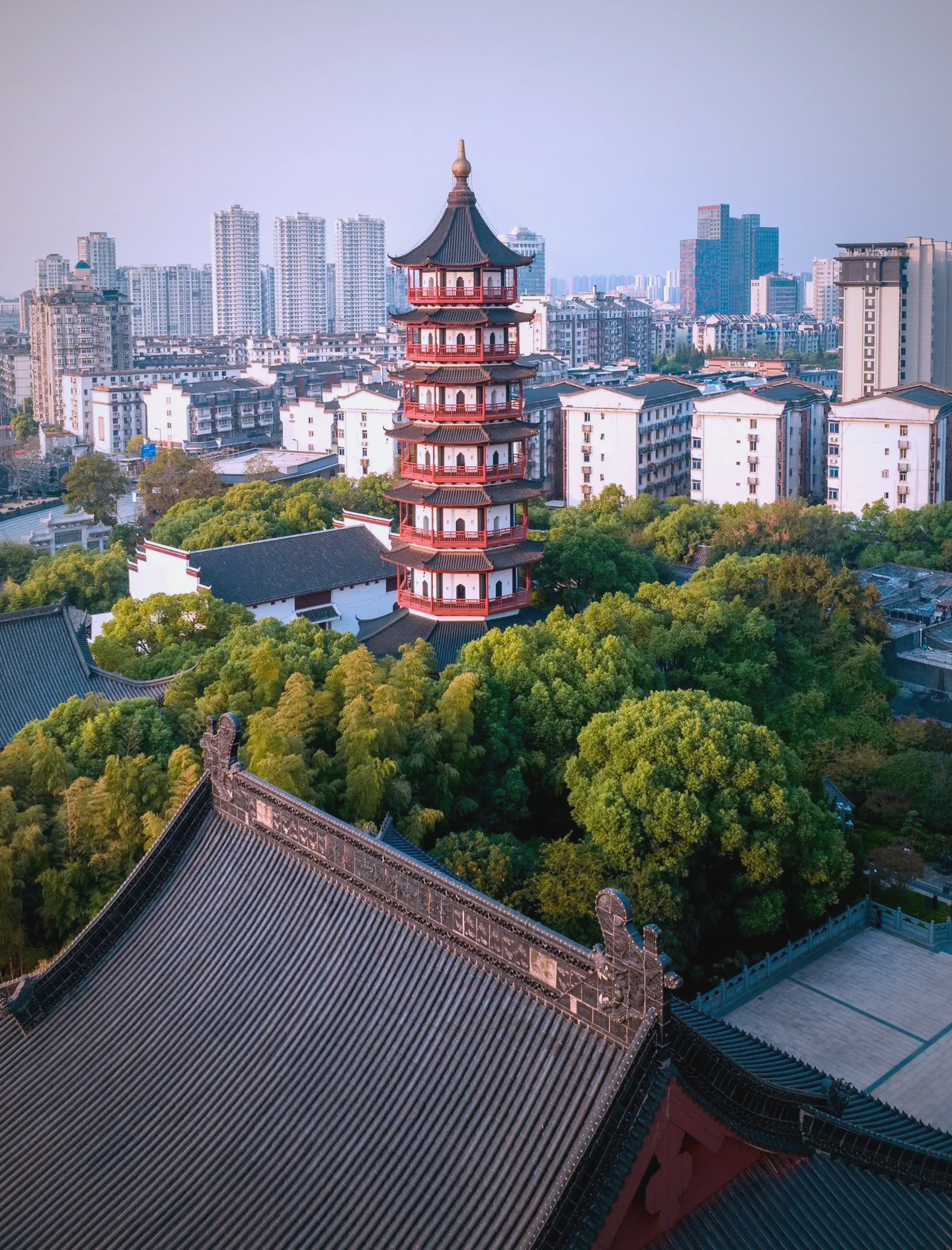 Sheng Jin Tower