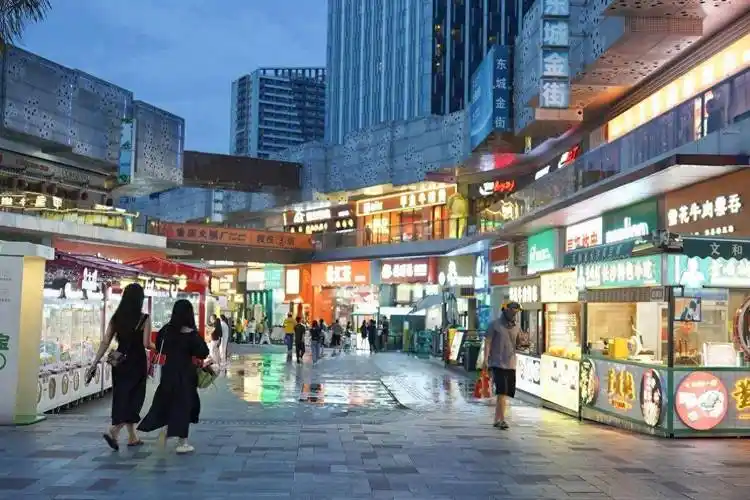Dongcheng Pedestrian Street, Dongguan