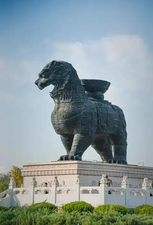 Cangzhou Iron Lion