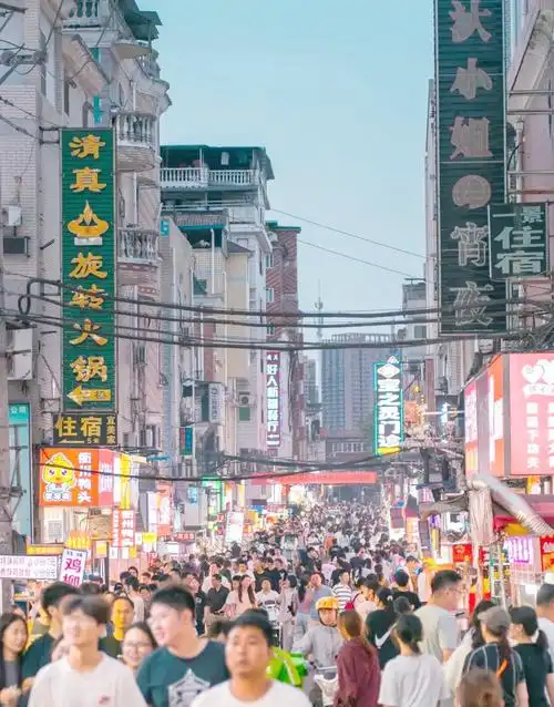 Hongshan Food Street, Zibo
