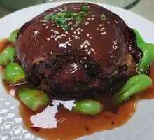 Dongpo Pork Trotter