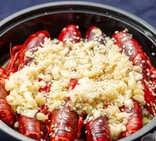 Garlic-Style Crawfish