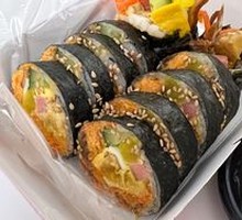 Egg Yolk Shredded Pork Seaweed Rice Roll