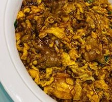 Sour Stir-Fried Egg with Wood Ear Mushrooms