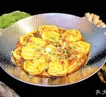 Qijing Leek Flower Braised Shiping Tofu