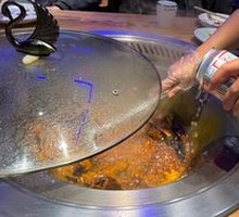 Stewed Pork Ribs in Iron Pot