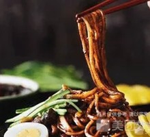 Korean Fried Noodles with Sauce