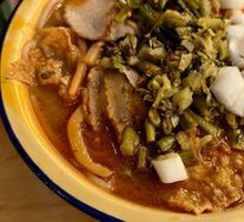 Family Feast Snail Noodle