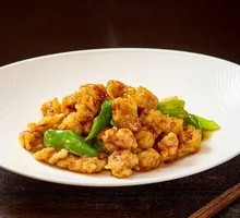 Traditional Stir-Fried Pork Cutlets