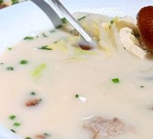 Chinese Cabbage and Tofu Duck Bone Soup