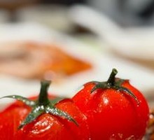 Tomato Crisp Mushroom Salad
