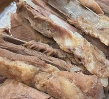 Hand-held Lamb Ribs
