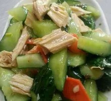 Cucumber with Tofu Skin