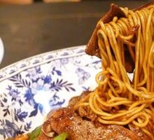 Stir-fried Pork Liver Noodles