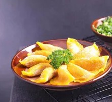 Golden Egg Dumplings