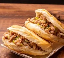 Tongguan Meat Sandwich