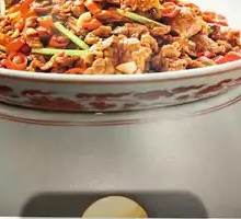 Tea Oil Stir-Fried Beef