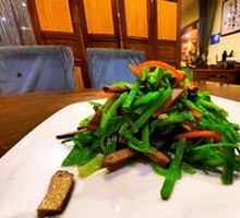 Stir-fried Water Celery with Fried Tofu Sheets