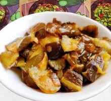 Spicy Cucumber Cubes