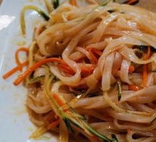 Qin Town Rice Noodles