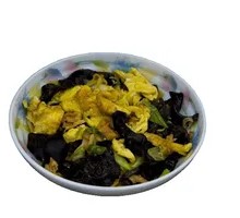 Stir-fried eggs with wood ear mushrooms