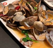 Spicy Stir-Fried Clams