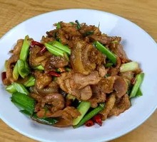 Xuanwei Stir-Fried Pork