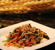 Fish-Flavored Shredded Pork Rice Bowl