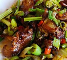 Stir-fried腊Pork Face