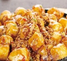 Sizzling minced pork with tofu