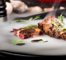 Fruitwood-smoked Australian Ribeye