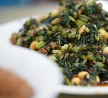 Minced Pork with Pickled Mustard Greens
