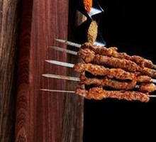 Grilled Lamb Skewers