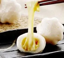 Fish-grade Cheese Bun