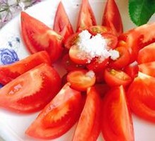 Tomato with sugar